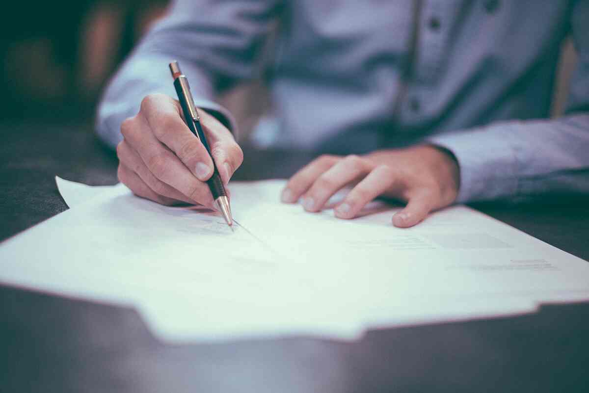 Abogado laboralista: ¿Cuándo y porqué es bueno contratarlo?
